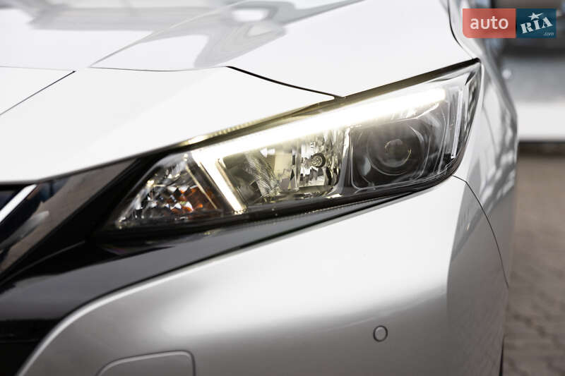 Хэтчбек Nissan Leaf 2022 в Луцке