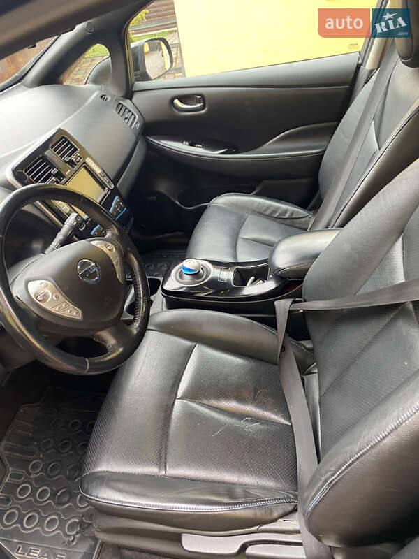 Хетчбек Nissan Leaf 2016 в Тернополі