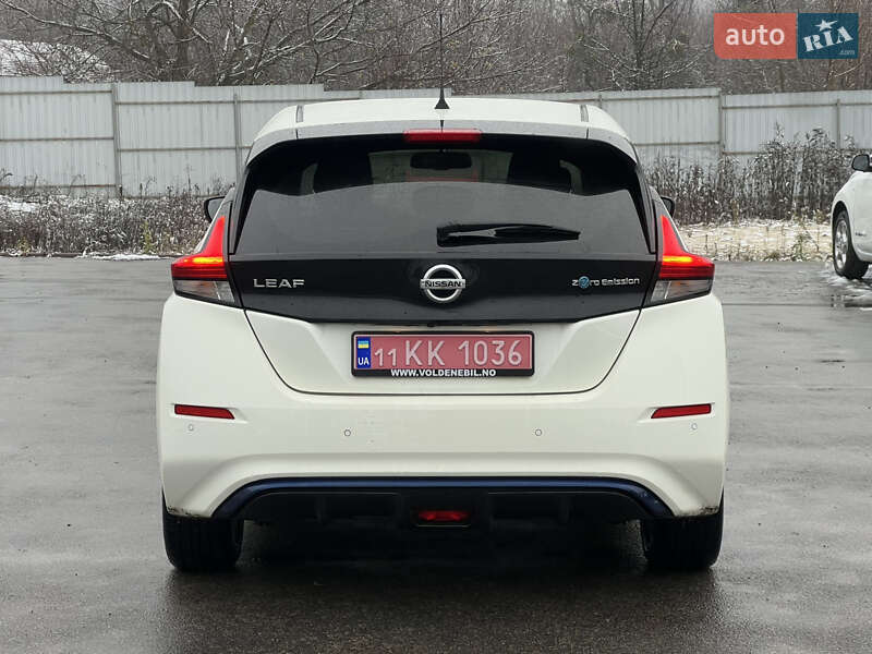 Хетчбек Nissan Leaf 2018 в Харкові