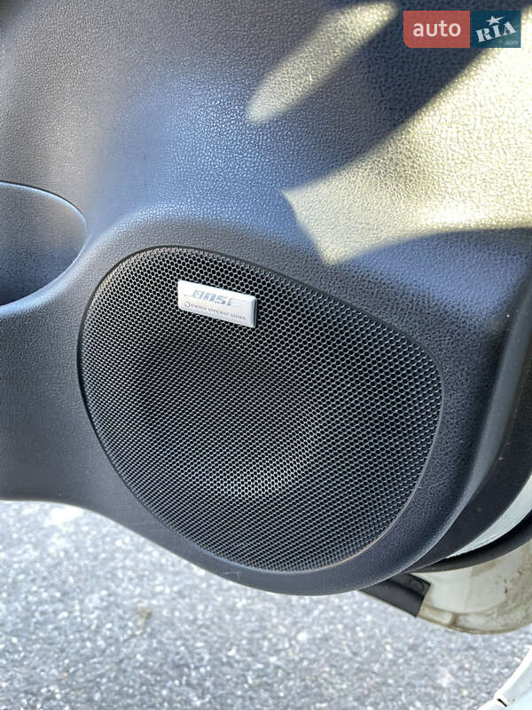 Хэтчбек Nissan Leaf 2015 в Тернополе фото 20 Хэтчбек Nissan Leaf 2015 в Тернополе