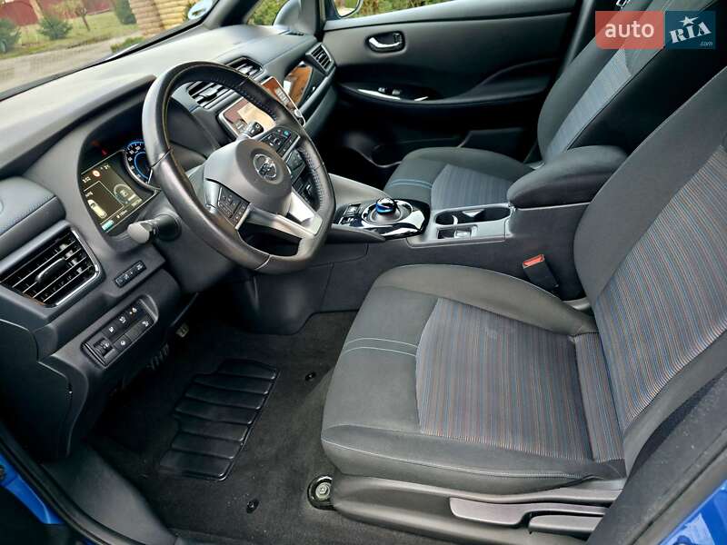 Хэтчбек Nissan Leaf 2021 в Виннице