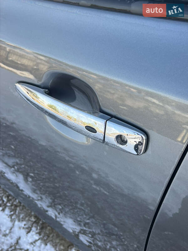 Хетчбек Nissan Leaf 2019 в Городку