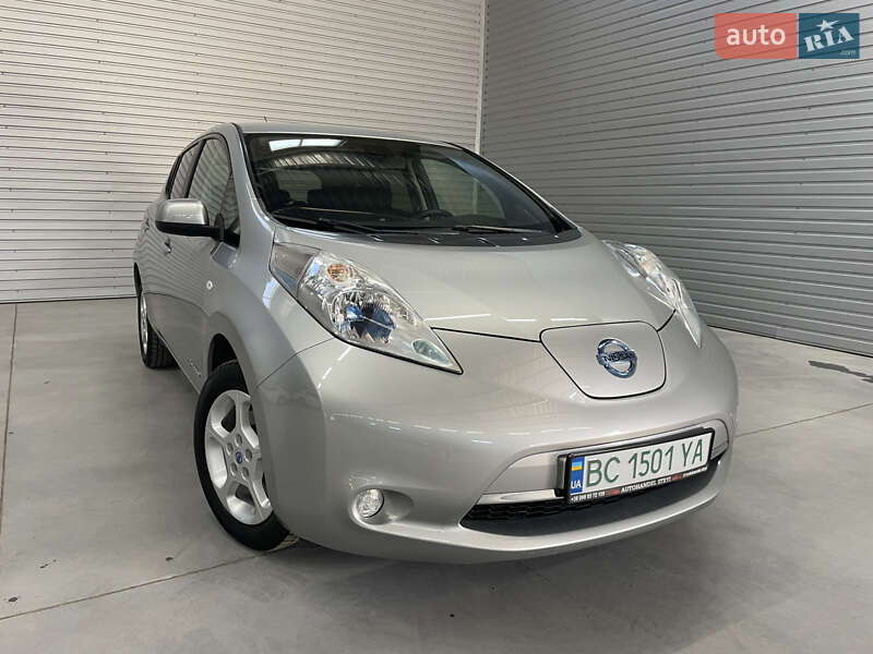 Хэтчбек Nissan Leaf 2013 в Стрые