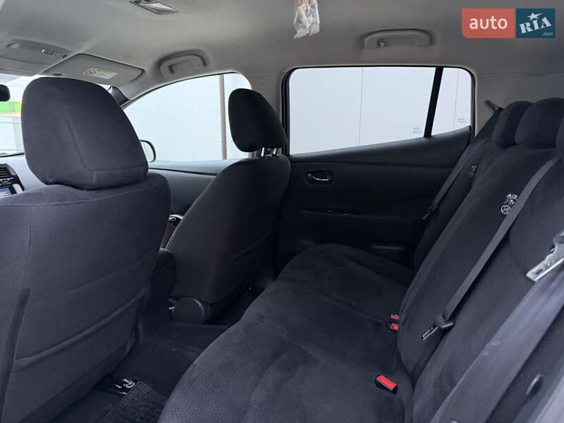 Хэтчбек Nissan Leaf 2015 в Виннице