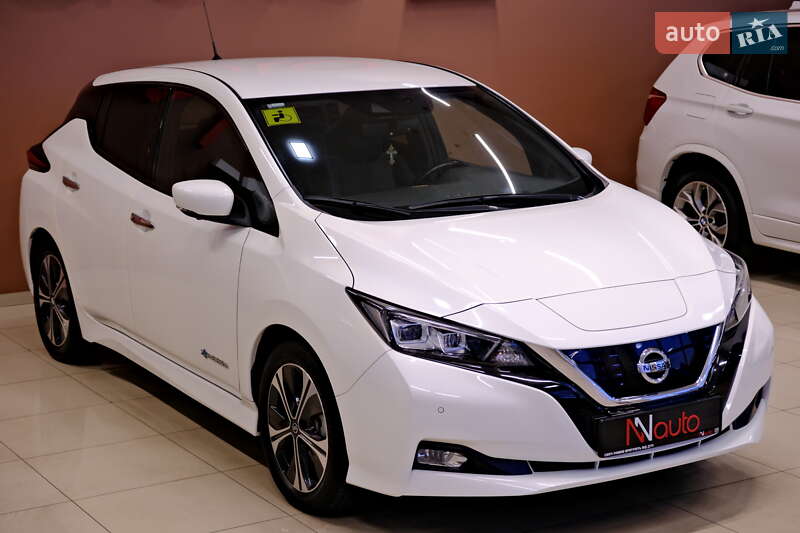 Хетчбек Nissan Leaf 2019 в Одесі