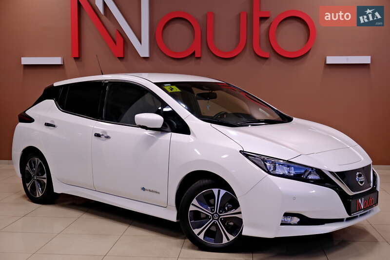 Хетчбек Nissan Leaf 2019 в Одесі