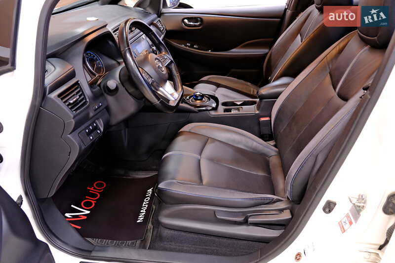 Хетчбек Nissan Leaf 2019 в Одесі