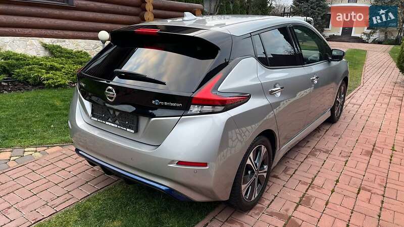 Хетчбек Nissan Leaf 2021 в Києві фото 5 Хетчбек Nissan Leaf 2021 в Києві