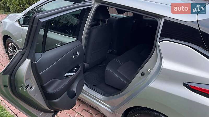 Хетчбек Nissan Leaf 2021 в Києві фото 22 Хетчбек Nissan Leaf 2021 в Києві