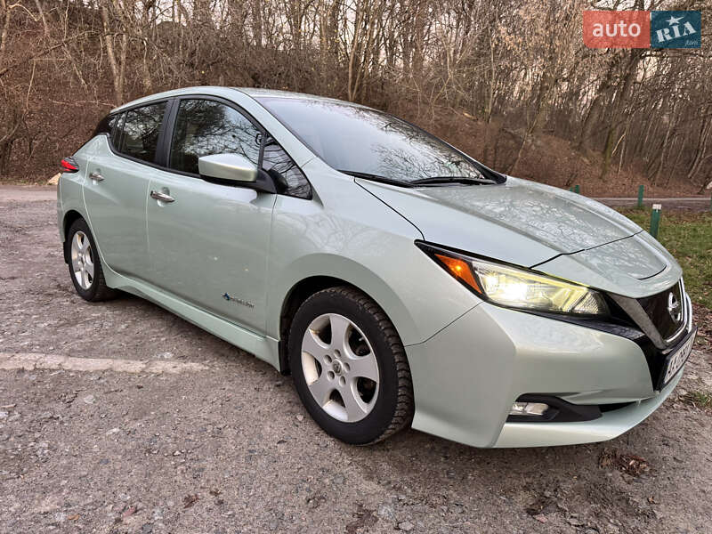Хэтчбек Nissan Leaf 2018 в Киеве фото 32 Хэтчбек Nissan Leaf 2018 в Киеве