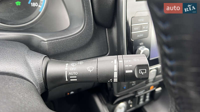 Хетчбек Nissan Leaf 2018 в Дніпрі фото 29 Хетчбек Nissan Leaf 2018 в Дніпрі