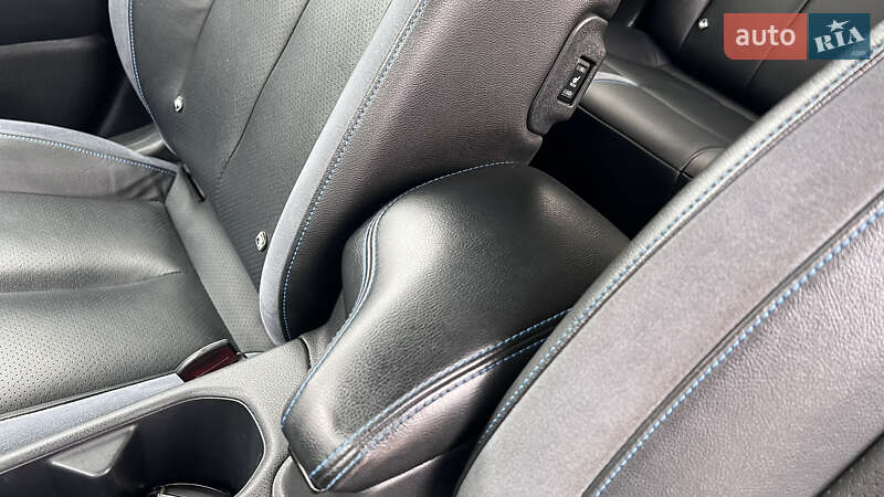 Хетчбек Nissan Leaf 2018 в Дніпрі фото 32 Хетчбек Nissan Leaf 2018 в Дніпрі