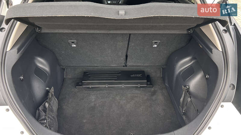 Хетчбек Nissan Leaf 2018 в Дніпрі фото 34 Хетчбек Nissan Leaf 2018 в Дніпрі