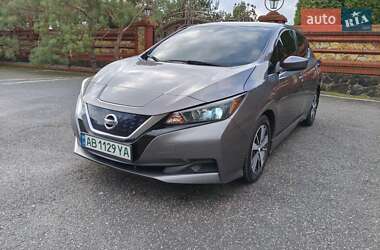 Хетчбек Nissan Leaf 2021 в Вінниці