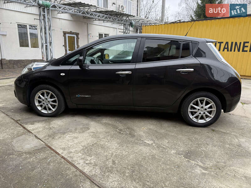Хэтчбек Nissan Leaf 2016 в Умани фото 61 Хэтчбек Nissan Leaf 2016 в Умани