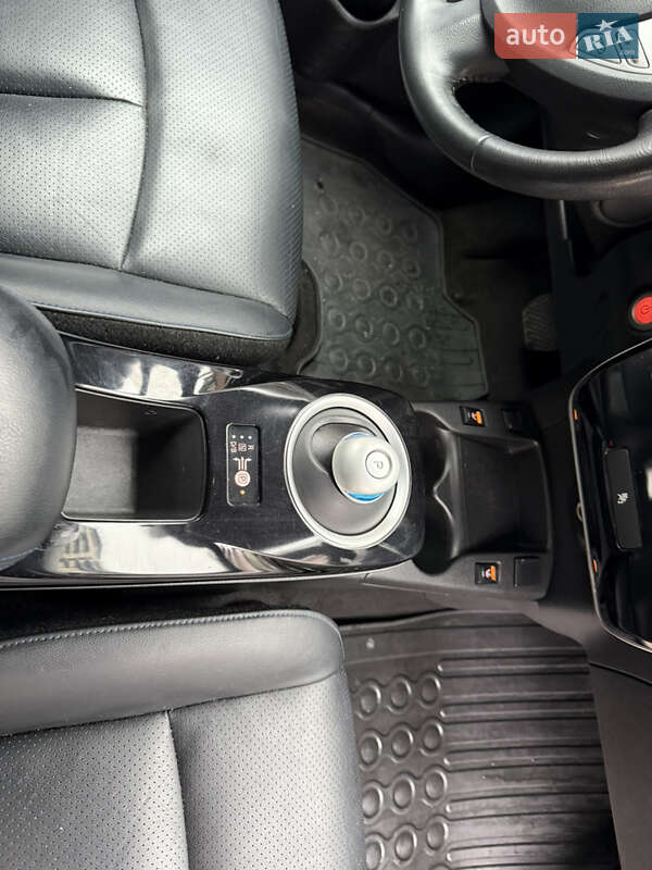 Хэтчбек Nissan Leaf 2016 в Умани фото 87 Хэтчбек Nissan Leaf 2016 в Умани