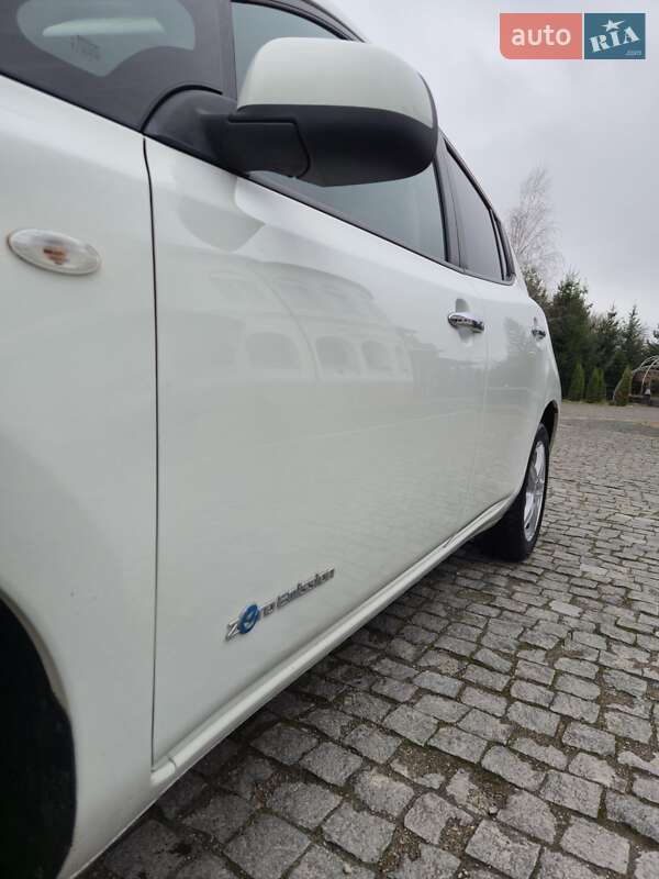 Хетчбек Nissan Leaf 2015 в Золочеві фото 21 Хетчбек Nissan Leaf 2015 в Золочеві
