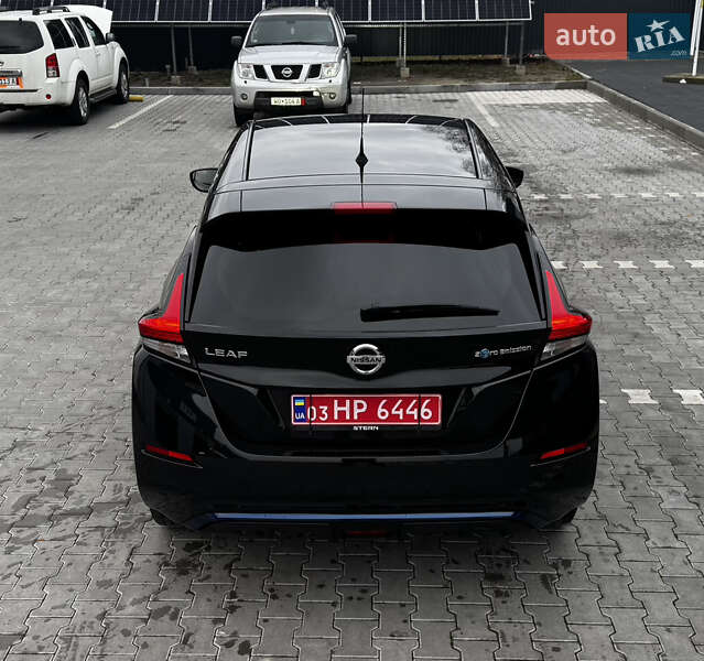 Хэтчбек Nissan Leaf 2021 в Владимире