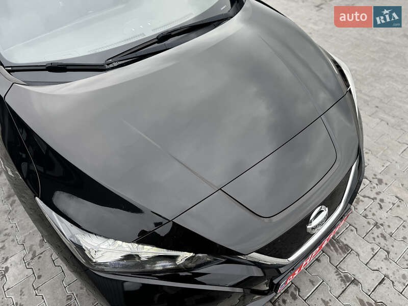 Хэтчбек Nissan Leaf 2021 в Владимире