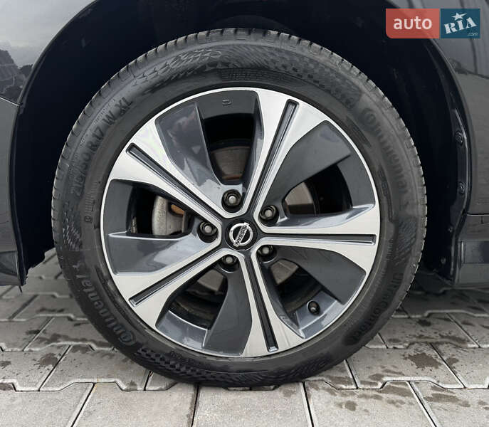 Хэтчбек Nissan Leaf 2021 в Владимире