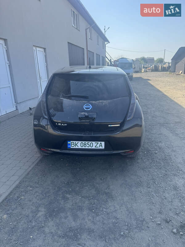 Хетчбек Nissan Leaf 2014 в Луцьку фото 3 Хетчбек Nissan Leaf 2014 в Луцьку