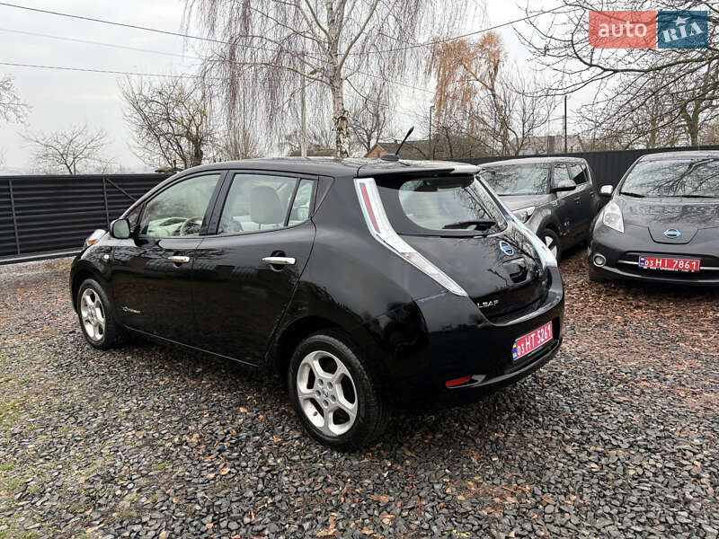 Хэтчбек Nissan Leaf 2012 в Луцке
