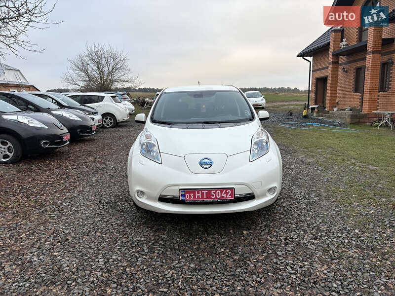 Хэтчбек Nissan Leaf 2013 в Луцке
