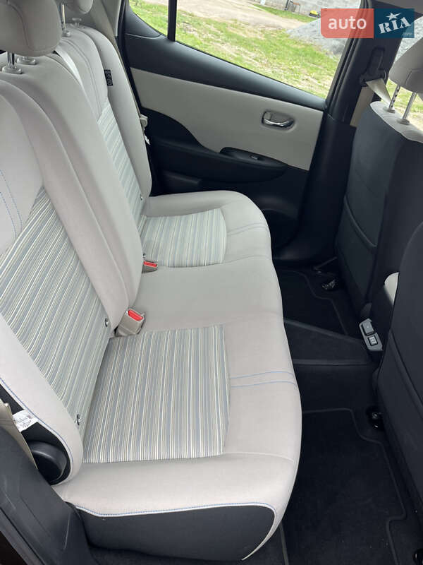 Хэтчбек Nissan Leaf 2021 в Бродах