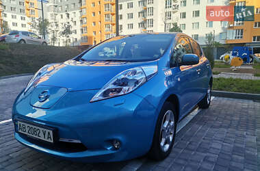 Хэтчбек Nissan Leaf 2012 в Виннице