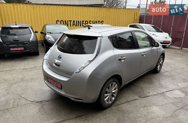Хетчбек Nissan Leaf 2012 в Умані