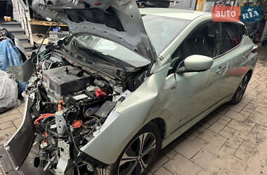 Хетчбек Nissan Leaf 2018 в Рівному