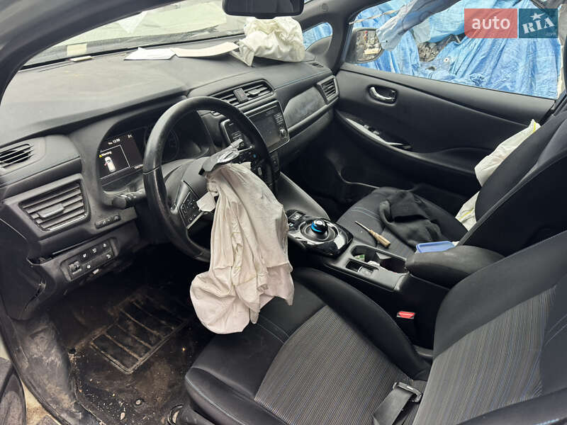 Хэтчбек Nissan Leaf 2018 в Ровно фото 7 Хэтчбек Nissan Leaf 2018 в Ровно