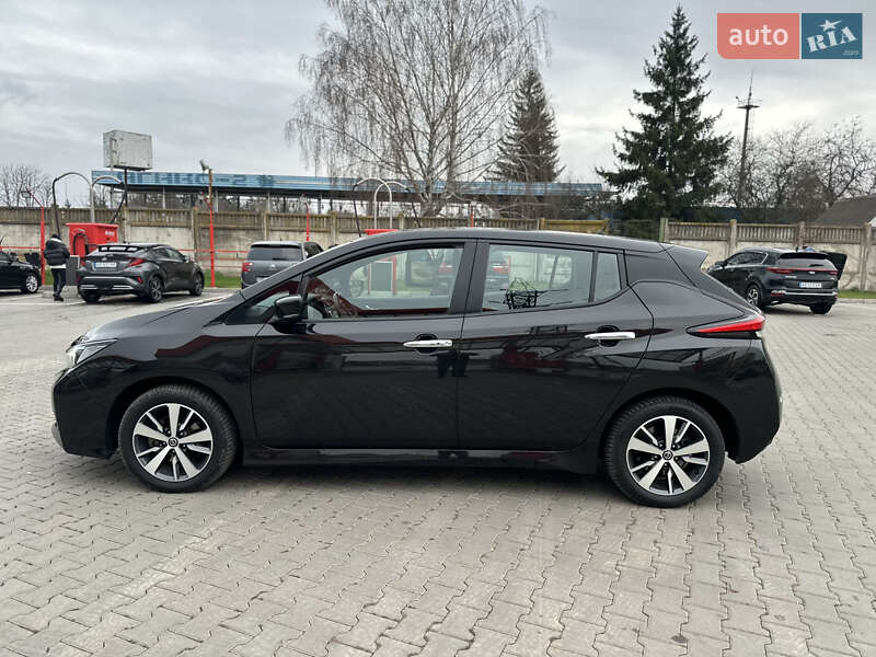 Хэтчбек Nissan Leaf 2021 в Виннице