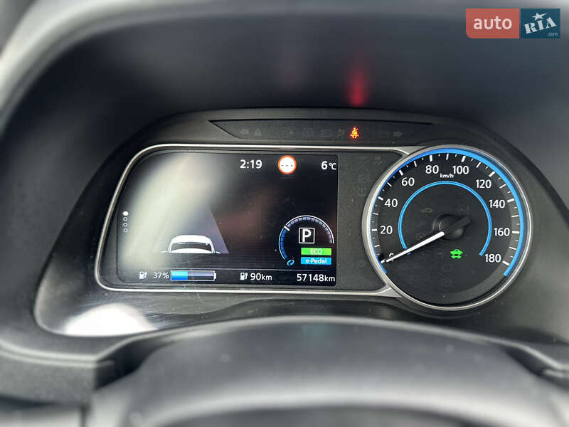 Хэтчбек Nissan Leaf 2021 в Виннице