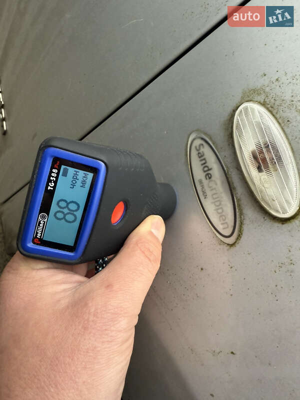 Хэтчбек Nissan Leaf 2012 в Умани