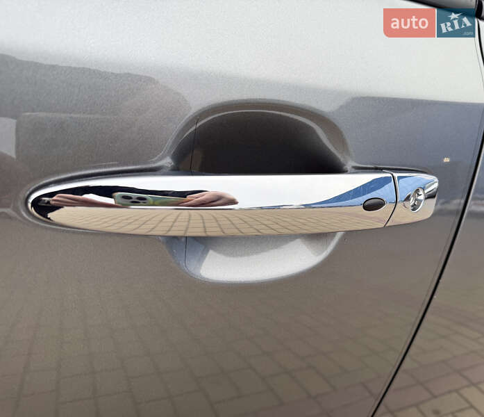 Хэтчбек Nissan Leaf 2020 в Хмельницком