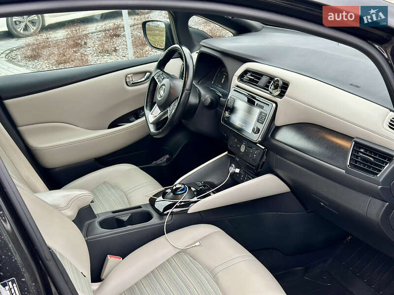 Хэтчбек Nissan Leaf 2018 в Львове фото 17 Хэтчбек Nissan Leaf 2018 в Львове