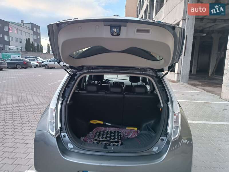 Хетчбек Nissan Leaf 2014 в Тернополі