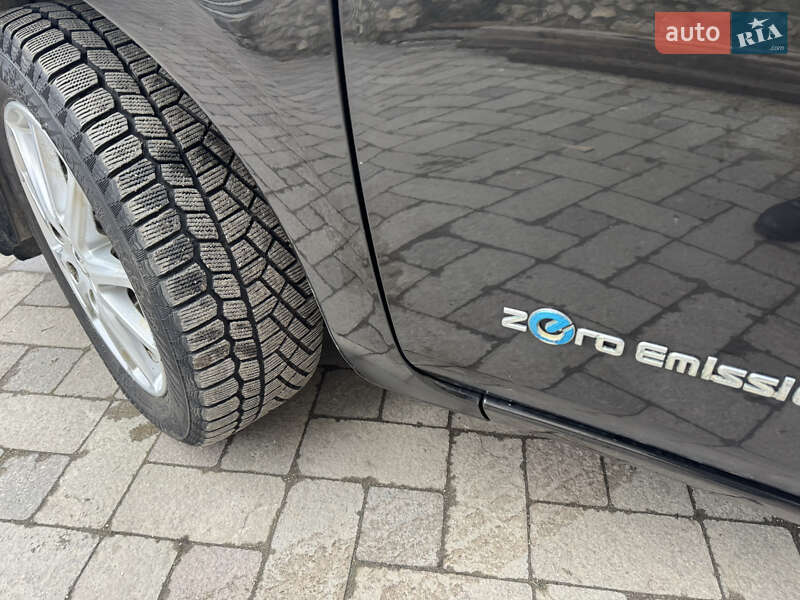 Хэтчбек Nissan Leaf 2014 в Тернополе фото 4 Хэтчбек Nissan Leaf 2014 в Тернополе