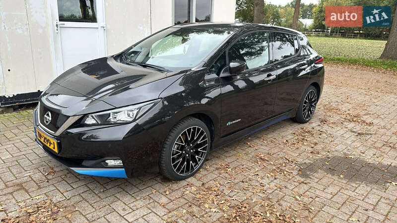 Хэтчбек Nissan Leaf 2018 в Кременце фото Хэтчбек Nissan Leaf 2018 в Кременце