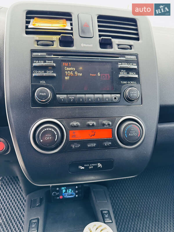 Хэтчбек Nissan Leaf 2015 в Житомире фото 12 Хэтчбек Nissan Leaf 2015 в Житомире