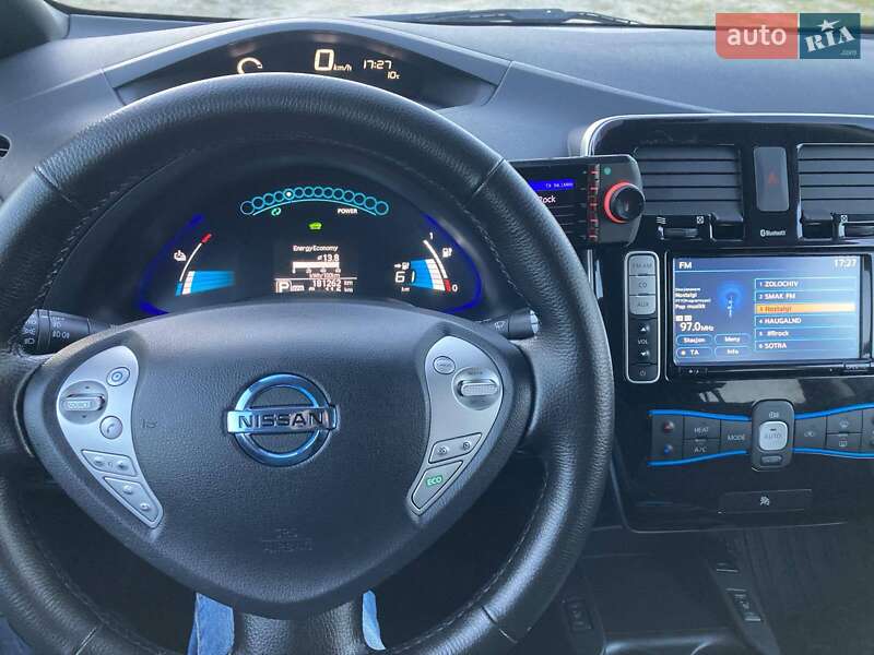 Хэтчбек Nissan Leaf 2014 в Тернополе