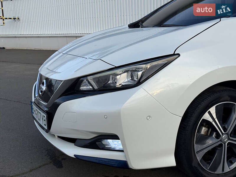Хэтчбек Nissan Leaf 2018 в Белгороде-Днестровском фото 3 Хэтчбек Nissan Leaf 2018 в Белгороде-Днестровском