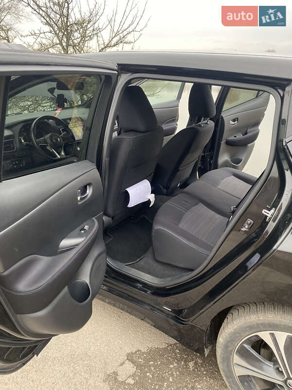 Хетчбек Nissan Leaf 2021 в Києві фото 19 Хетчбек Nissan Leaf 2021 в Києві