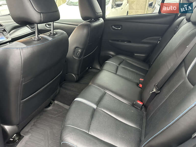 Хэтчбек Nissan Leaf 2018 в Одессе