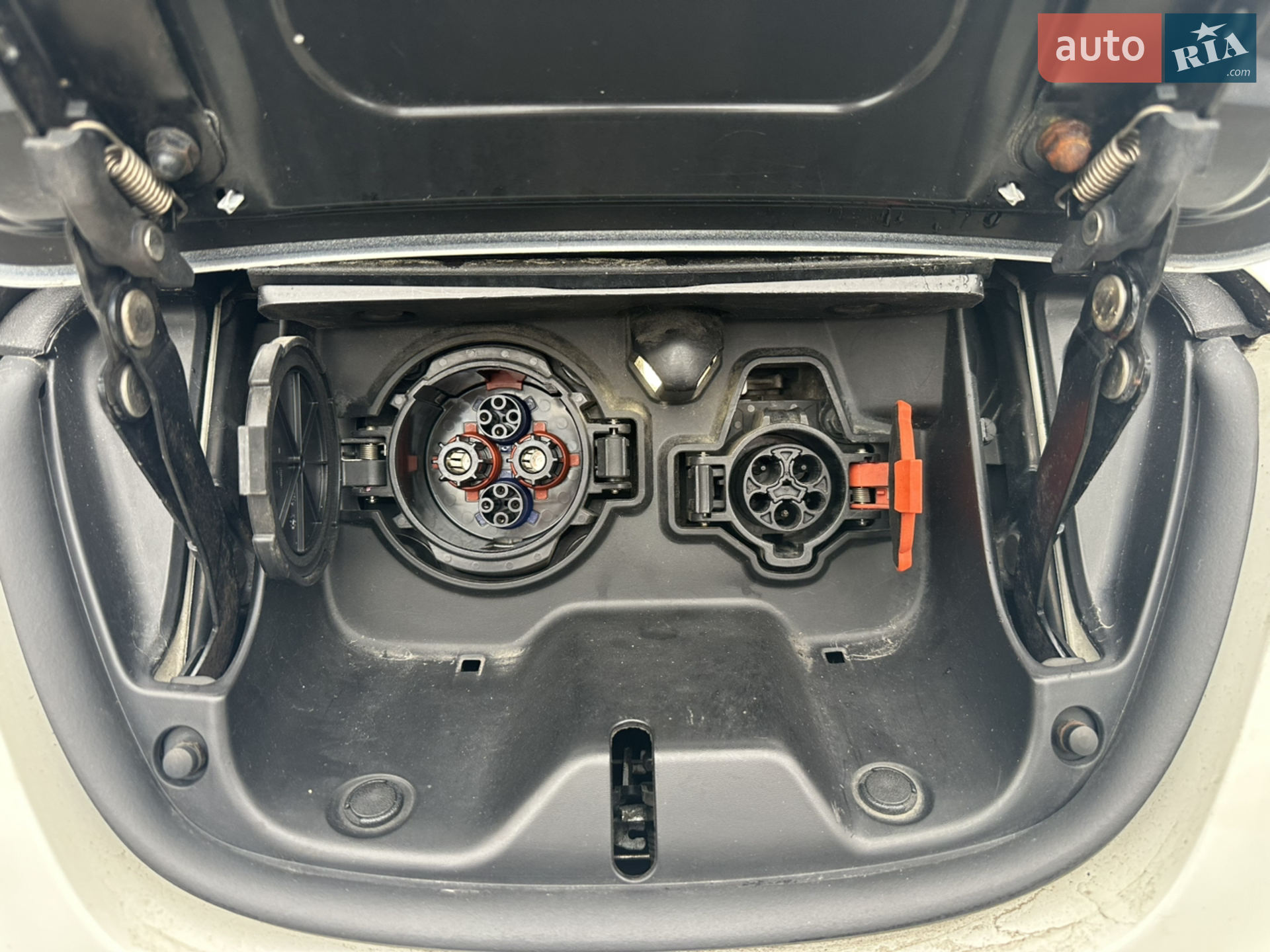 2013 Nissan Leaf - мініатюра 15
