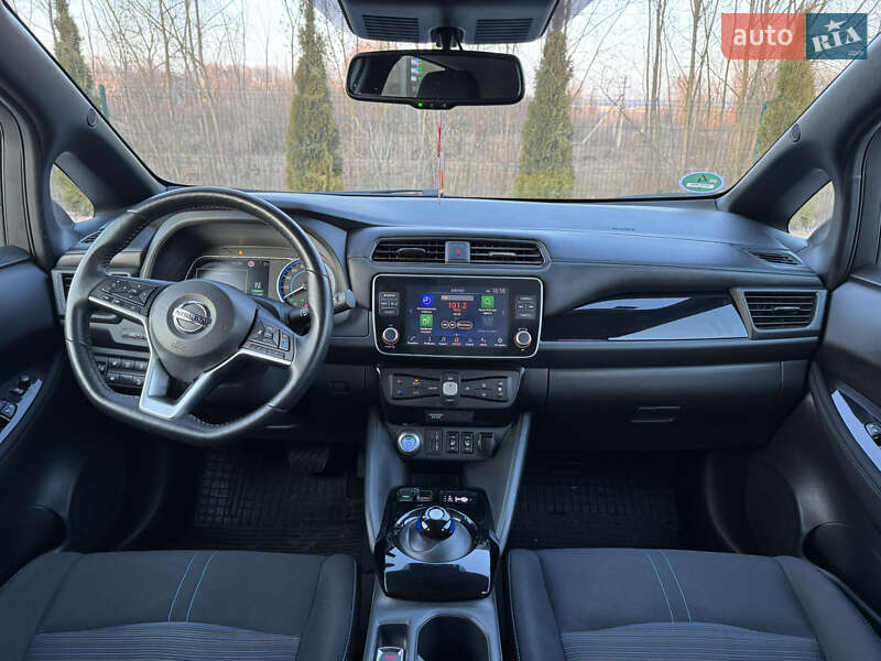 Хетчбек Nissan Leaf 2021 в Хмельницькому