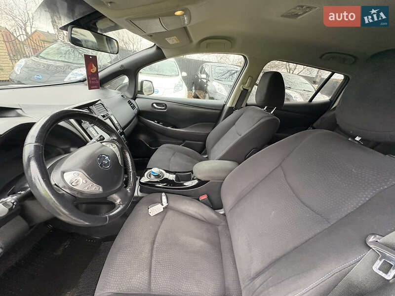 Хэтчбек Nissan Leaf 2013 в Луцке фото 20 Хэтчбек Nissan Leaf 2013 в Луцке