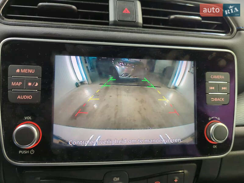 Хэтчбек Nissan Leaf 2021 в Староконстантинове