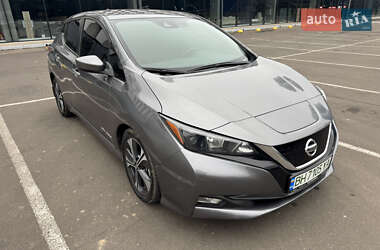 Хэтчбек Nissan Leaf 2020 в Одессе